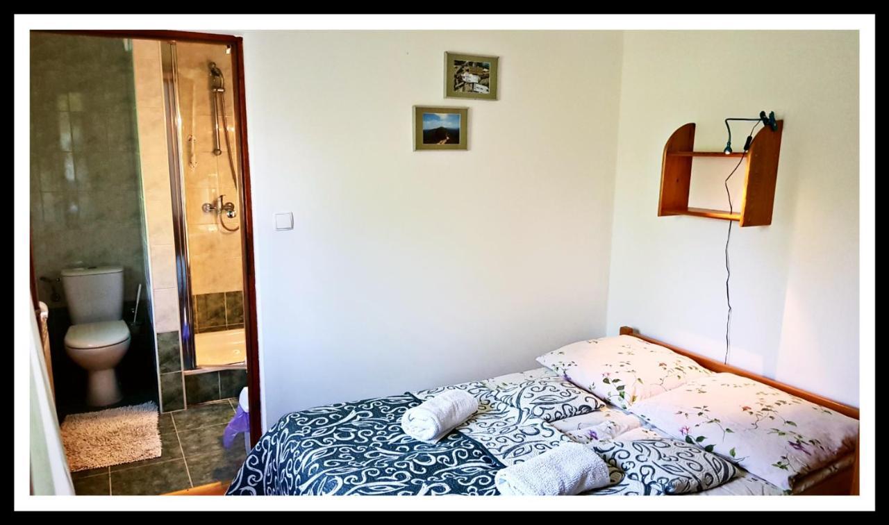 Lesne Berdo Przyslup Bed & Breakfast ชิสนา ภายนอก รูปภาพ