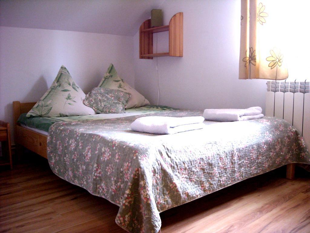 Lesne Berdo Przyslup Bed & Breakfast ชิสนา ภายนอก รูปภาพ