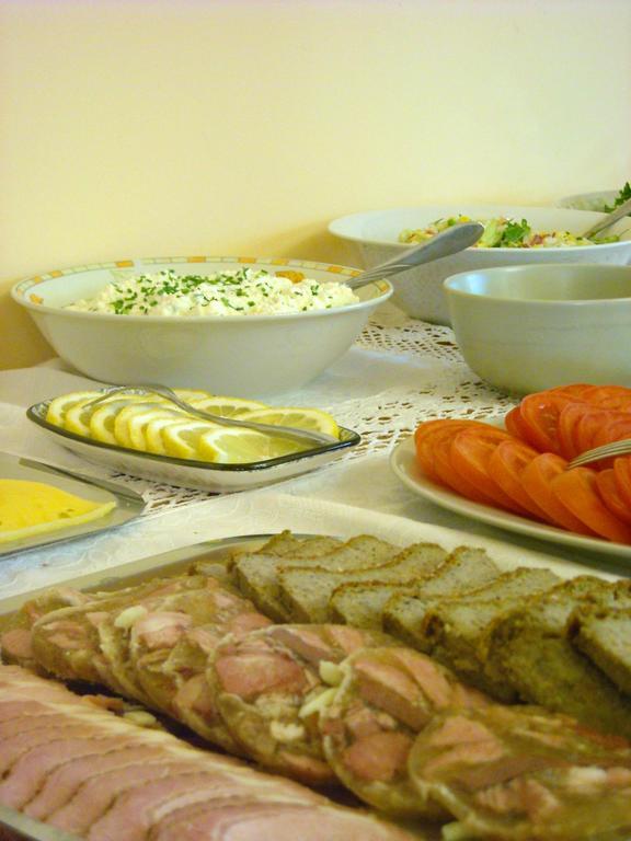 Lesne Berdo Przyslup Bed & Breakfast ชิสนา ภายนอก รูปภาพ