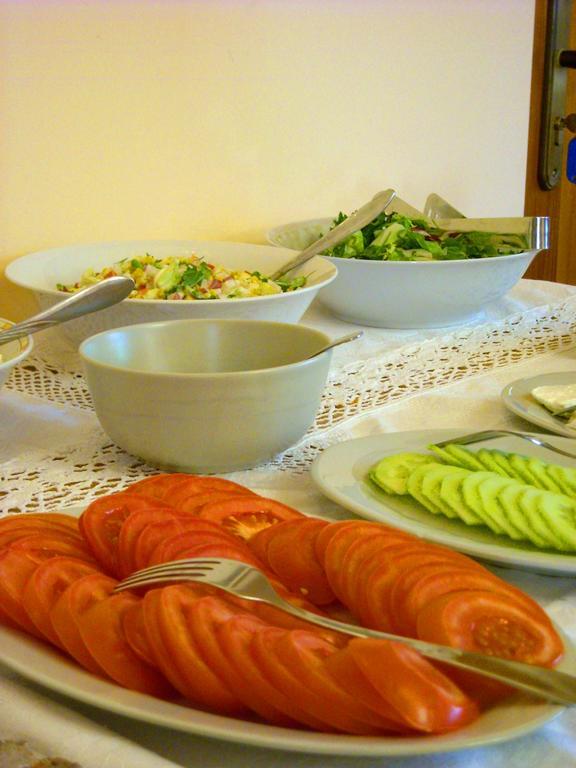 Lesne Berdo Przyslup Bed & Breakfast ชิสนา ภายนอก รูปภาพ