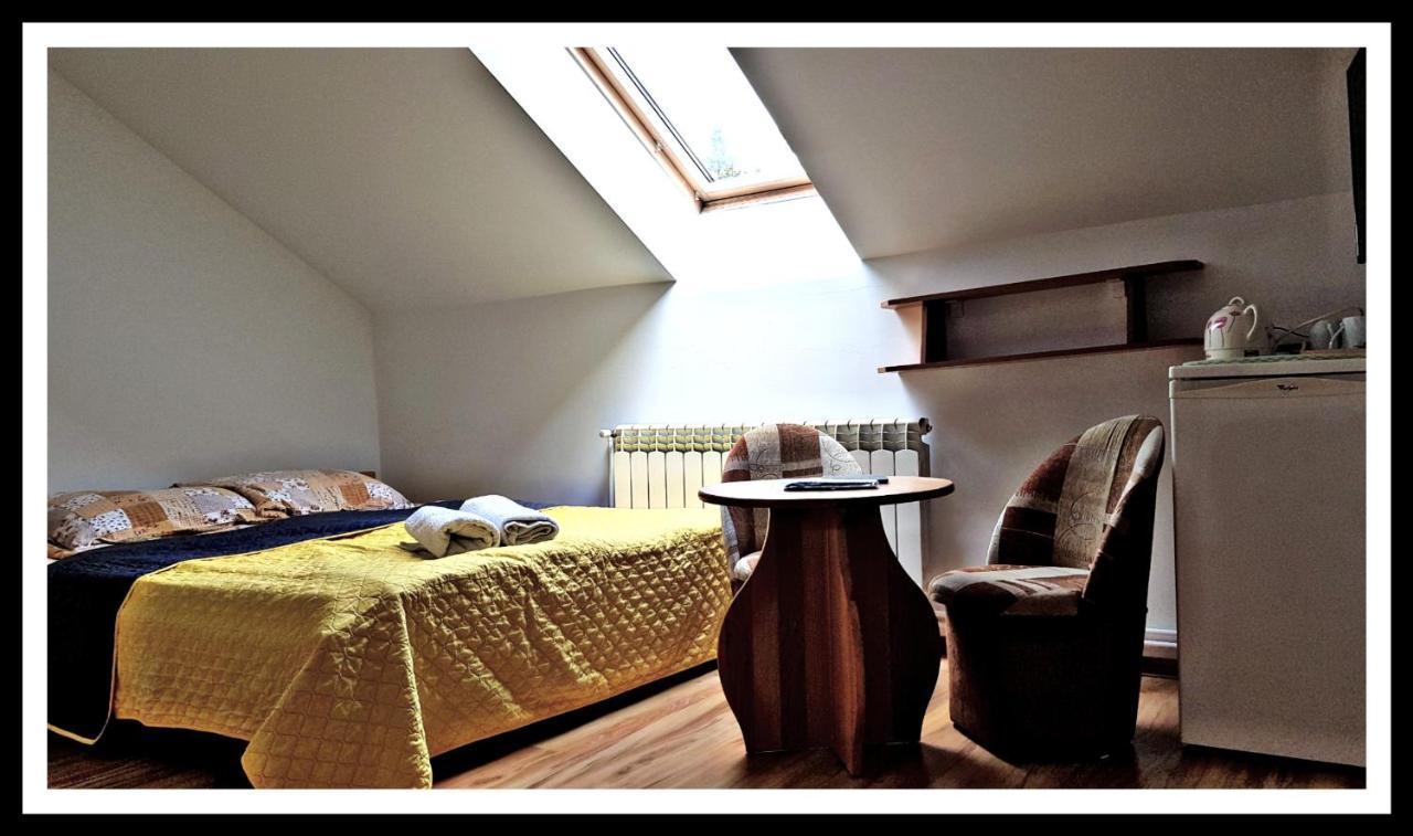 Lesne Berdo Przyslup Bed & Breakfast ชิสนา ภายนอก รูปภาพ