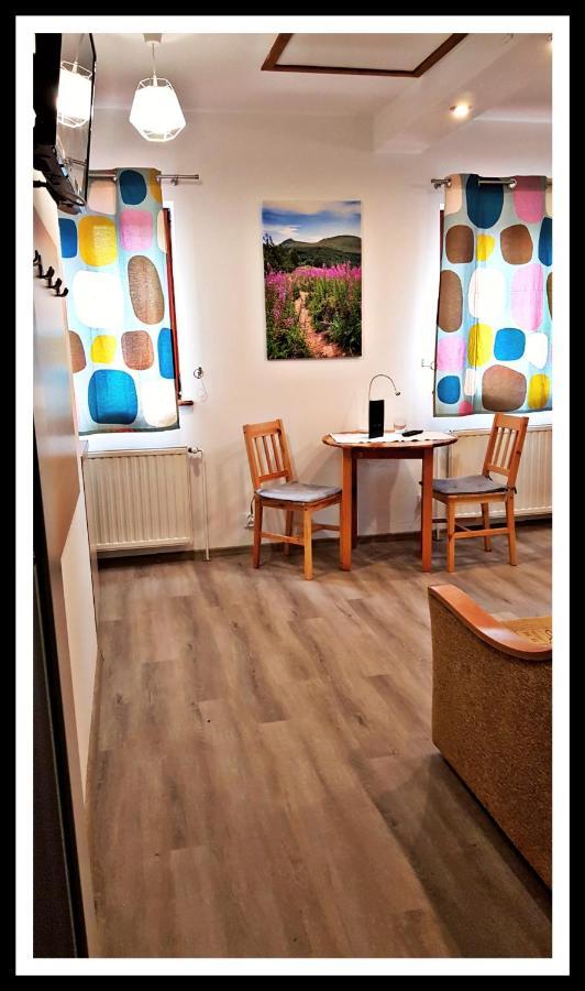 Lesne Berdo Przyslup Bed & Breakfast ชิสนา ภายนอก รูปภาพ