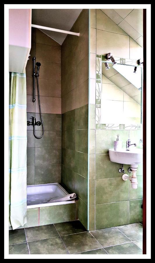 Lesne Berdo Przyslup Bed & Breakfast ชิสนา ภายนอก รูปภาพ